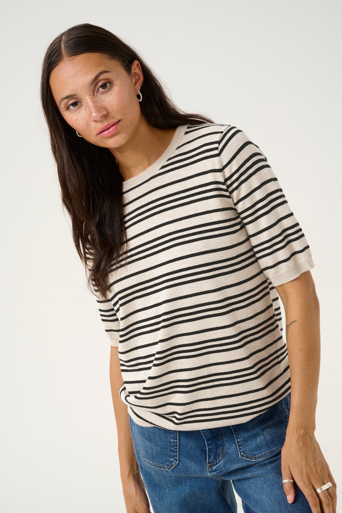 KAFFE LIZZA STRIPED KNIT IN BLACK AND FEATHER GREY STRIPE