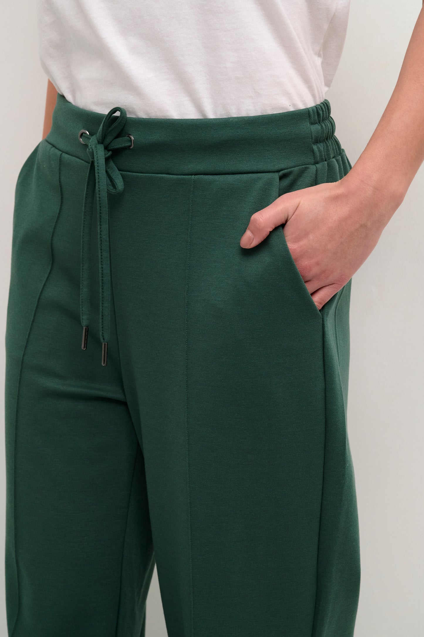 KAFFE JENNY STRAIGHT PANTS IN GARDEN TOPIARY