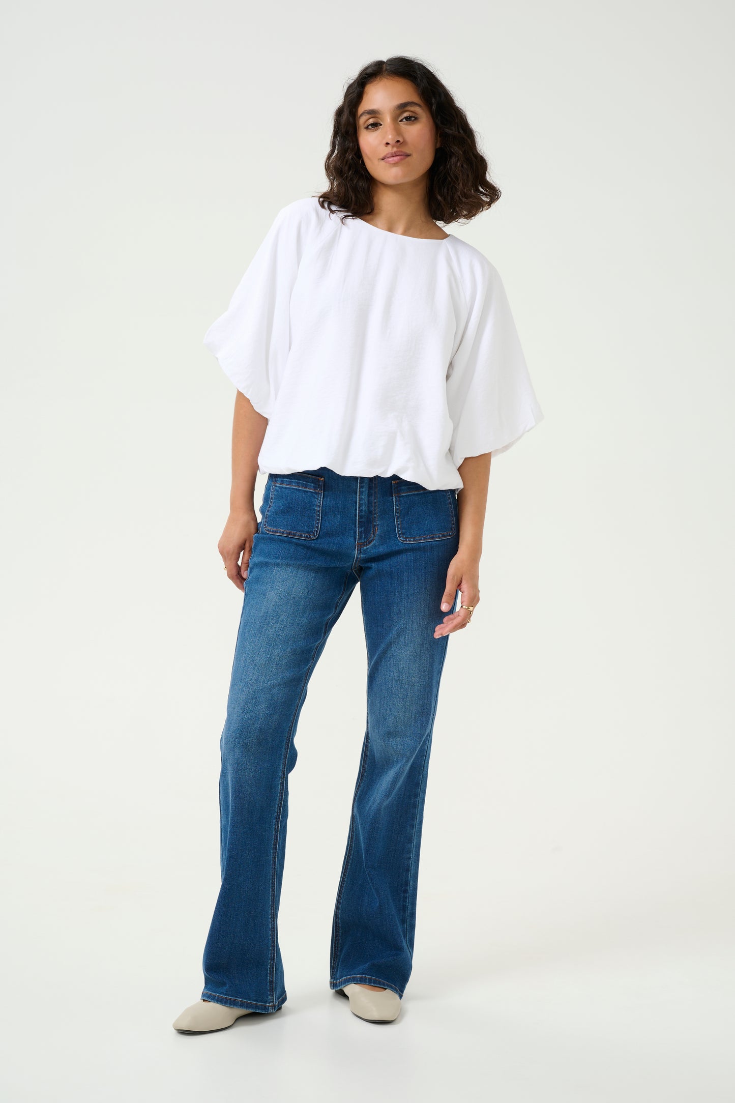 KAFFE GABBY BLOUSE IN OPTICAL WHITE