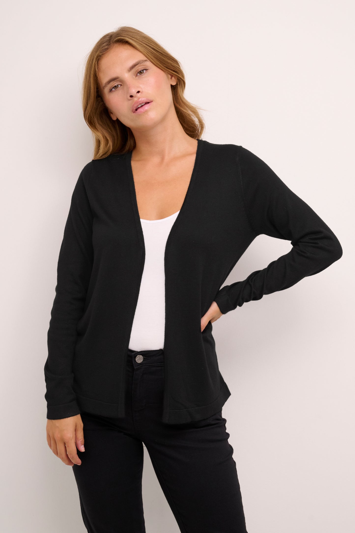 KAFFE FENIA ASTRID CARDIGAN IN BLACK DEEP
