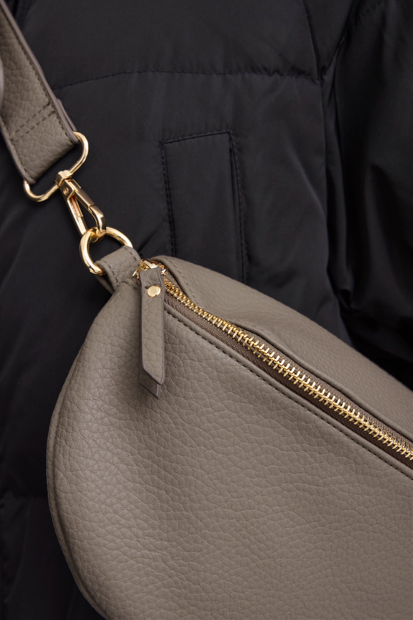 ICHI FUNGI SITKA BUM BAG