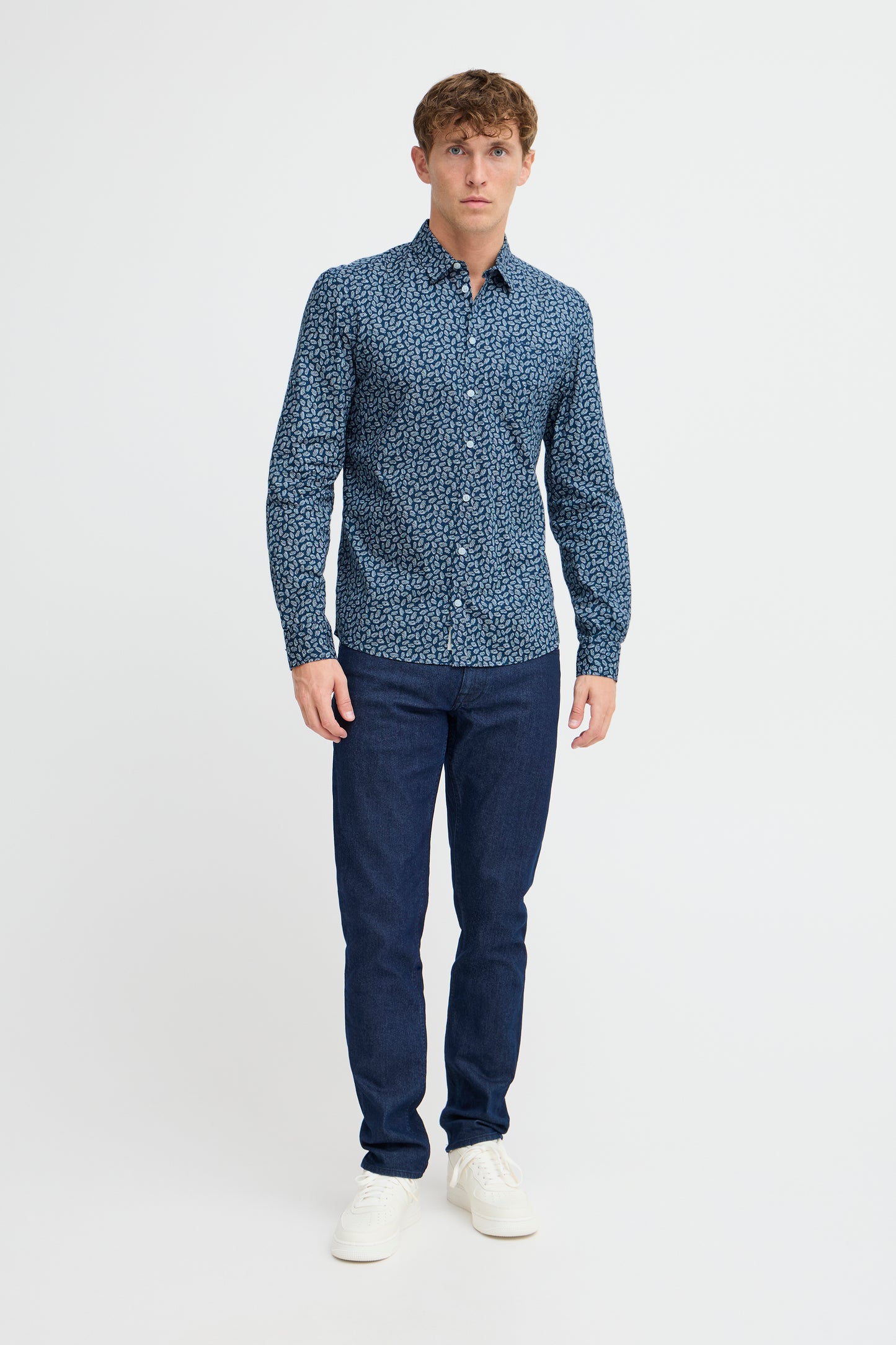 BLEND MEN'S AGGE LONG SLEEVE PATERN SHIRT IN DRESS BLUES