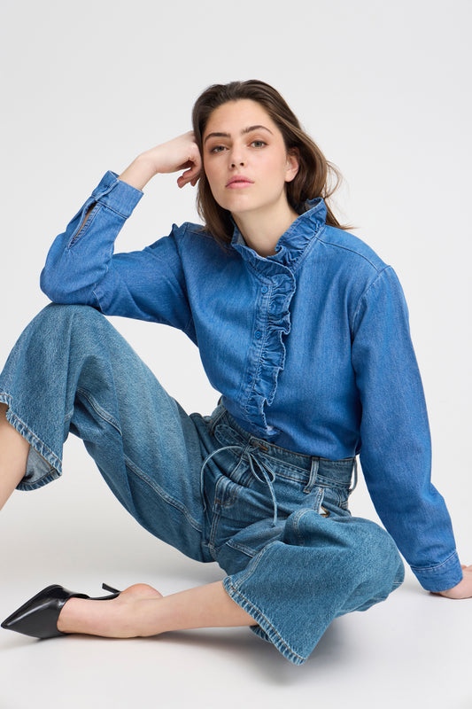 B.YOUNG KIMU BELT JEANS IN MID BLUE DENIM