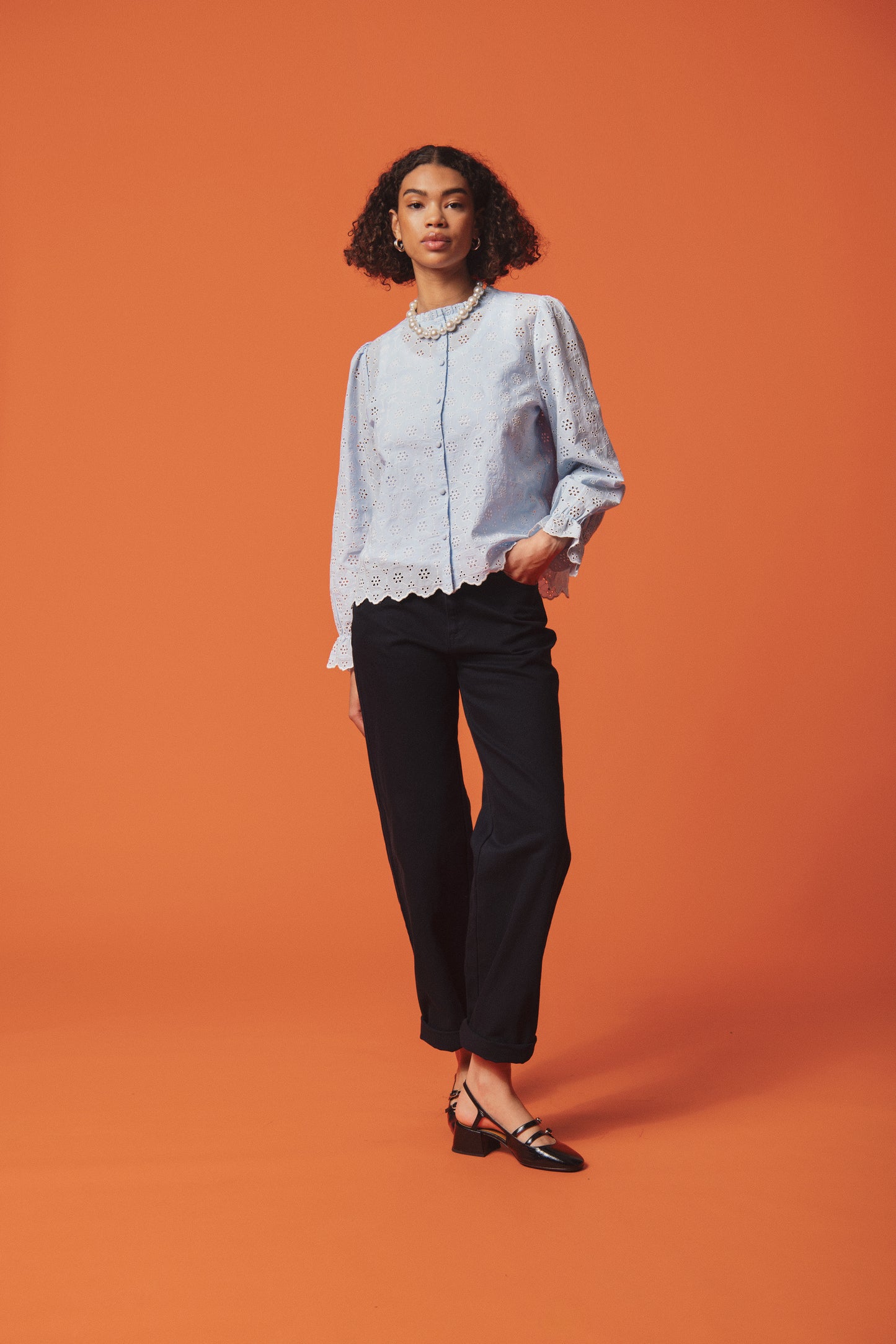 SAINT TROPEZ IVETA BLOUSE IN CHAMBRAY BLUE
