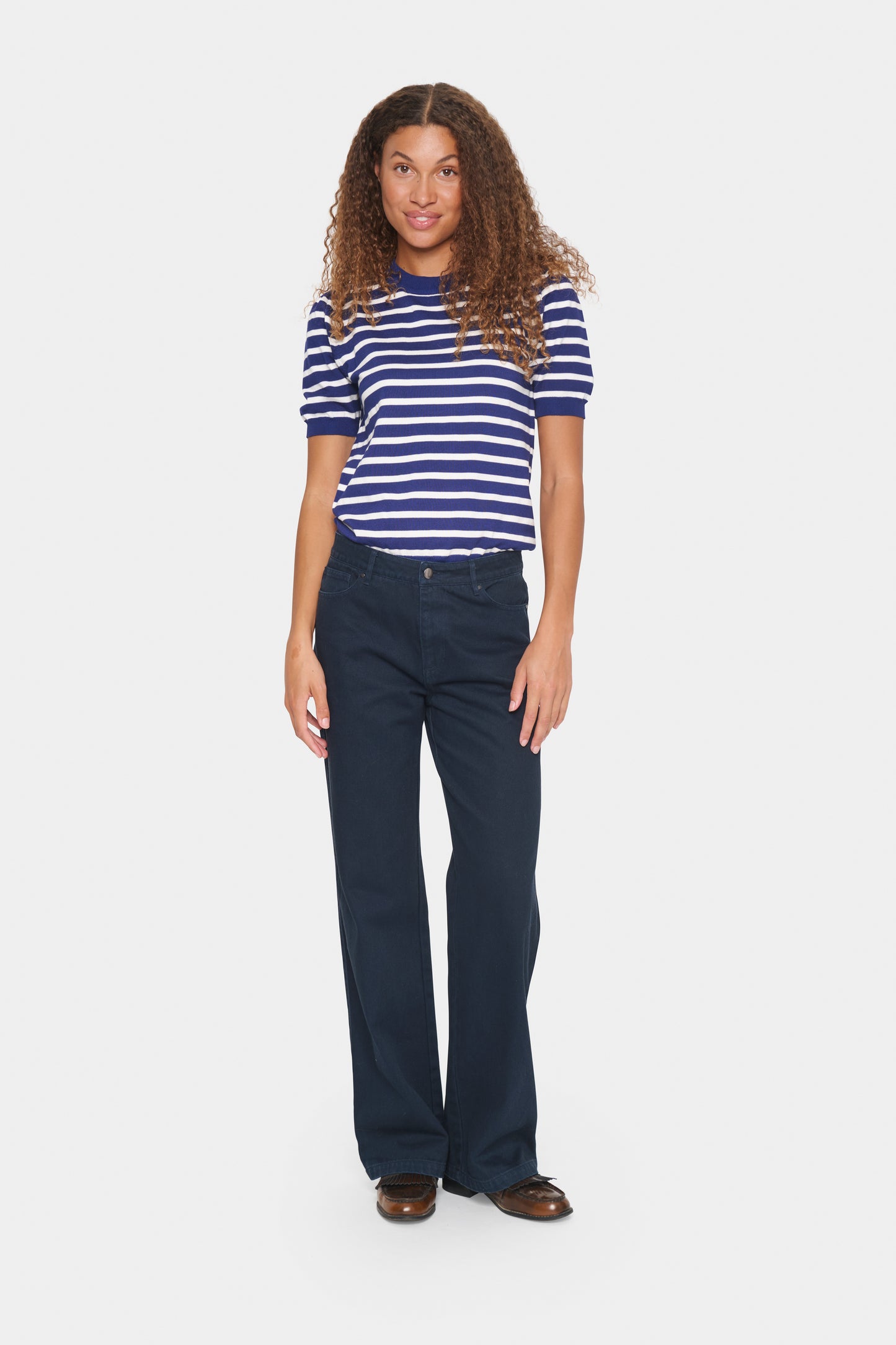 SAINT TROPEZ MILA SHORT SLEEVE STRIPPED PULLOVER IN MIDNIGHT SAIL