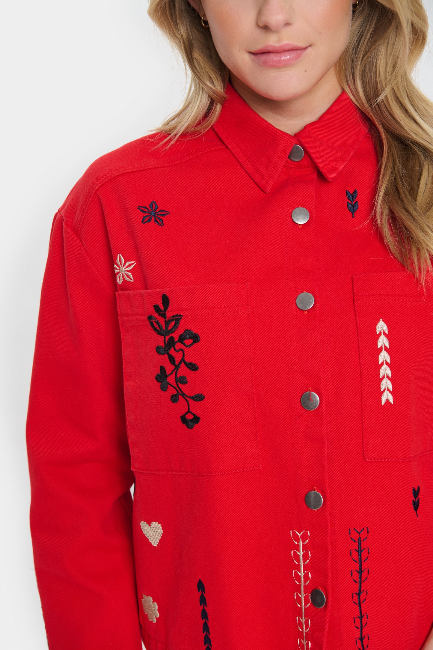 SAINT TROPEZ JEAN EMBROIDERED JACKET IN FLAME SCARLET