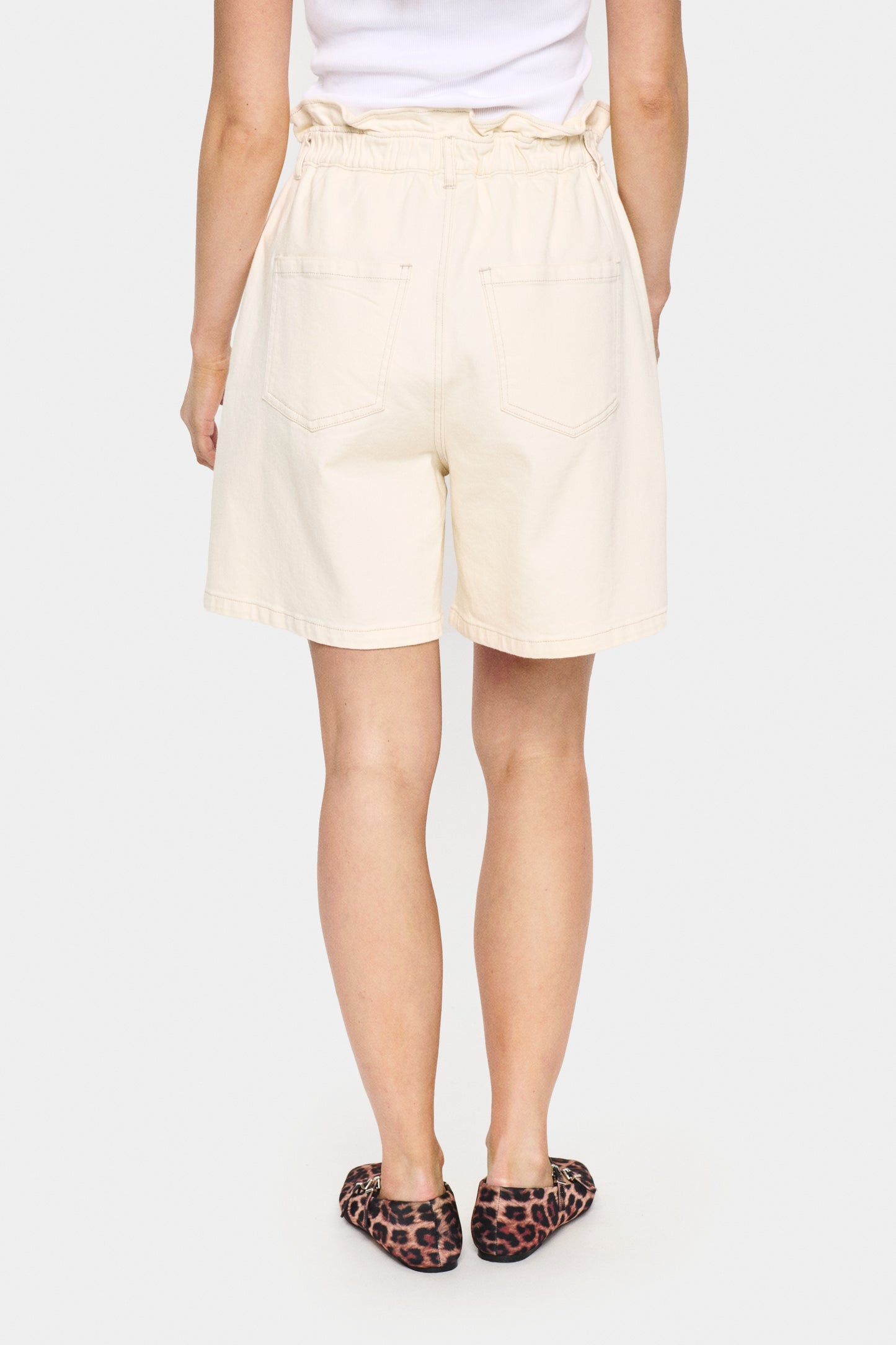 SAINT TROPEZ KAYO SHORTS IN WINTER WHITE