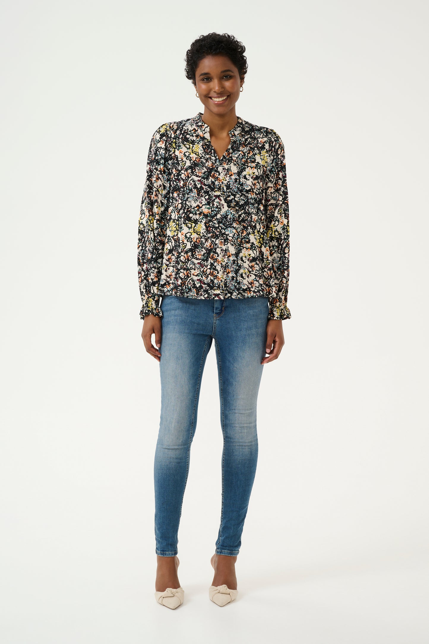 CULTURE SIKA BELLO BLOUSE IN BLACK AND ORANGE FLOWER PRINT