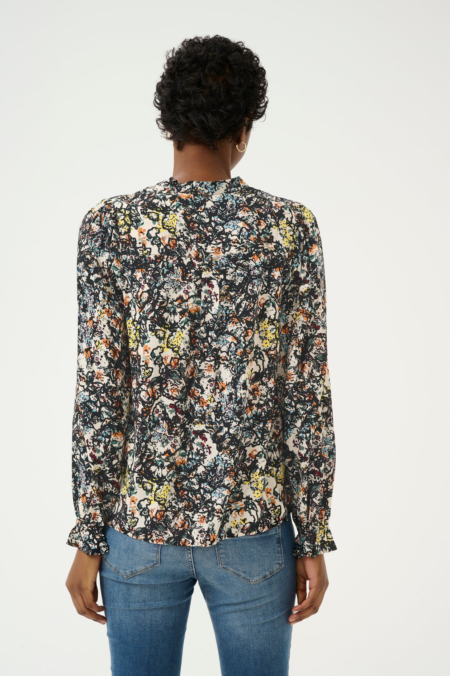 CULTURE SIKA BELLO BLOUSE IN BLACK AND ORANGE FLOWER PRINT