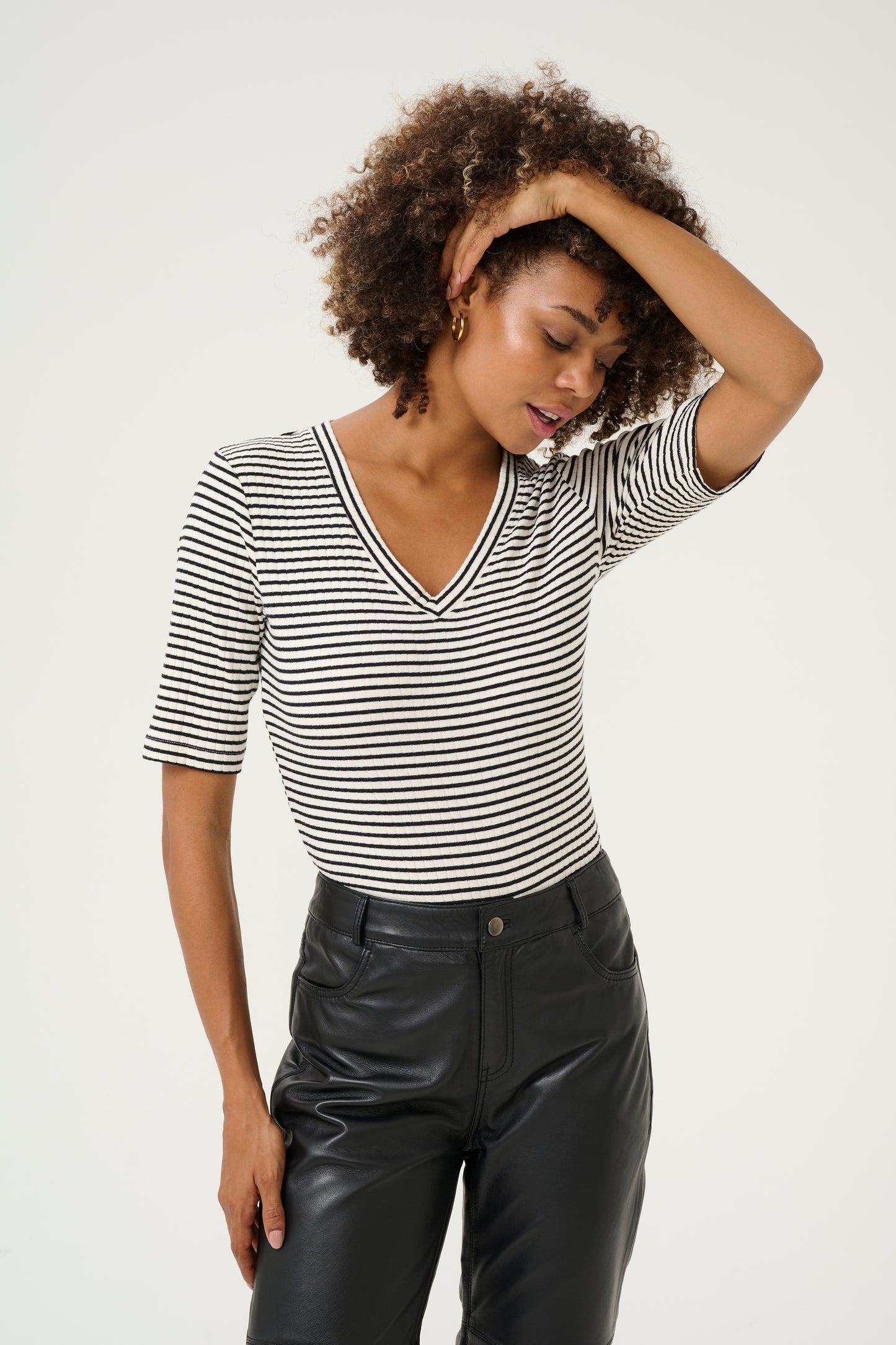 CULTURE TEA DOLLY SHORT SLEEVE T-SHIRT IN SPRING GARDENIA AND BLACK STRIPE