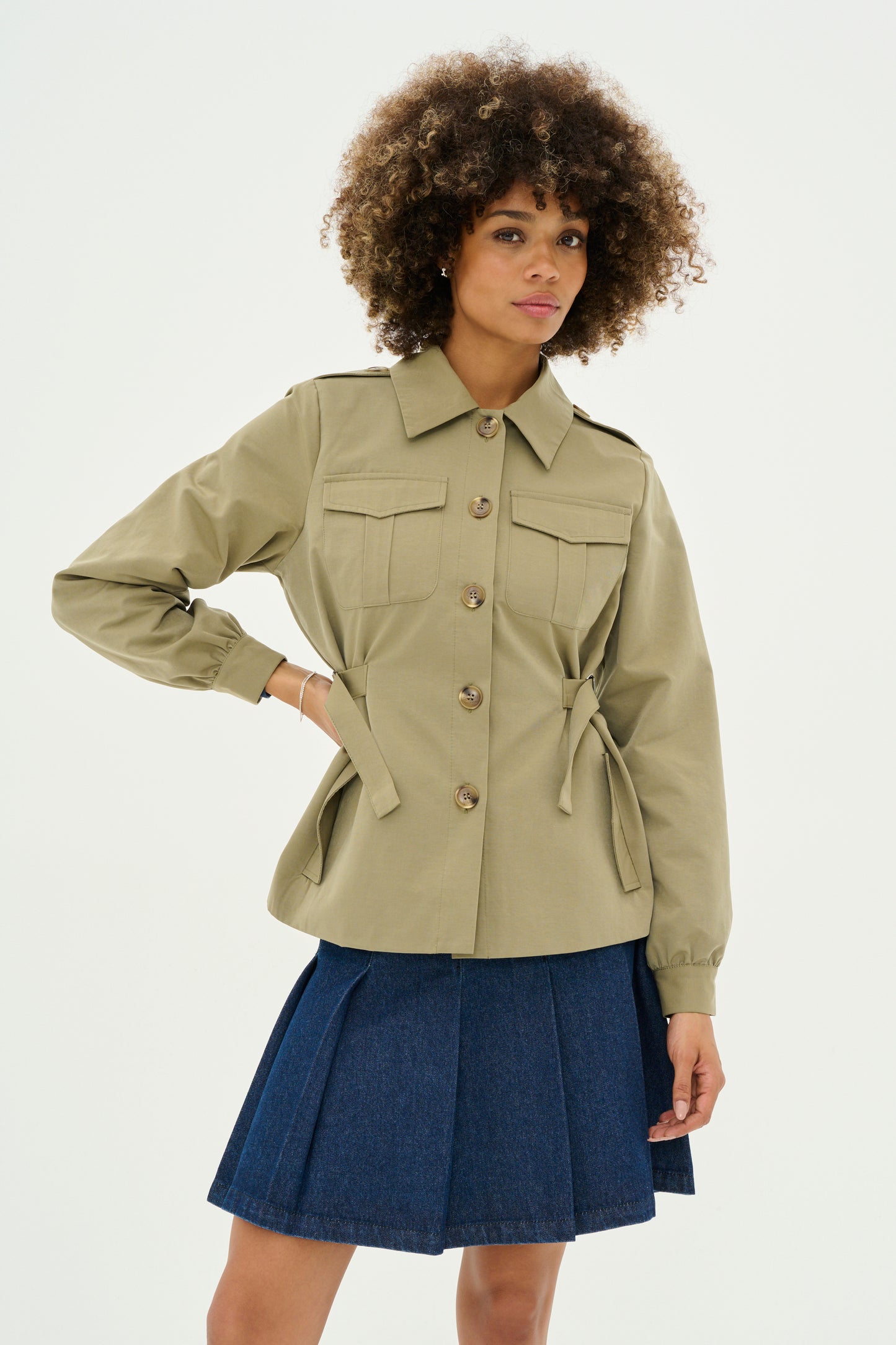 CULTURE KAILA JACKET IN DUSKY GREEN