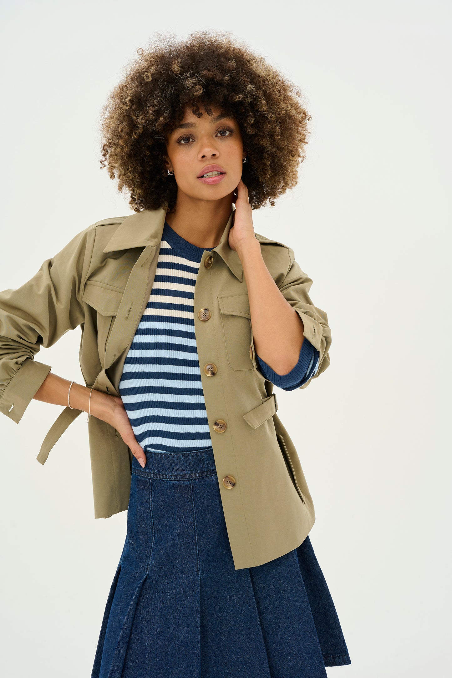 CULTURE KAILA JACKET IN DUSKY GREEN