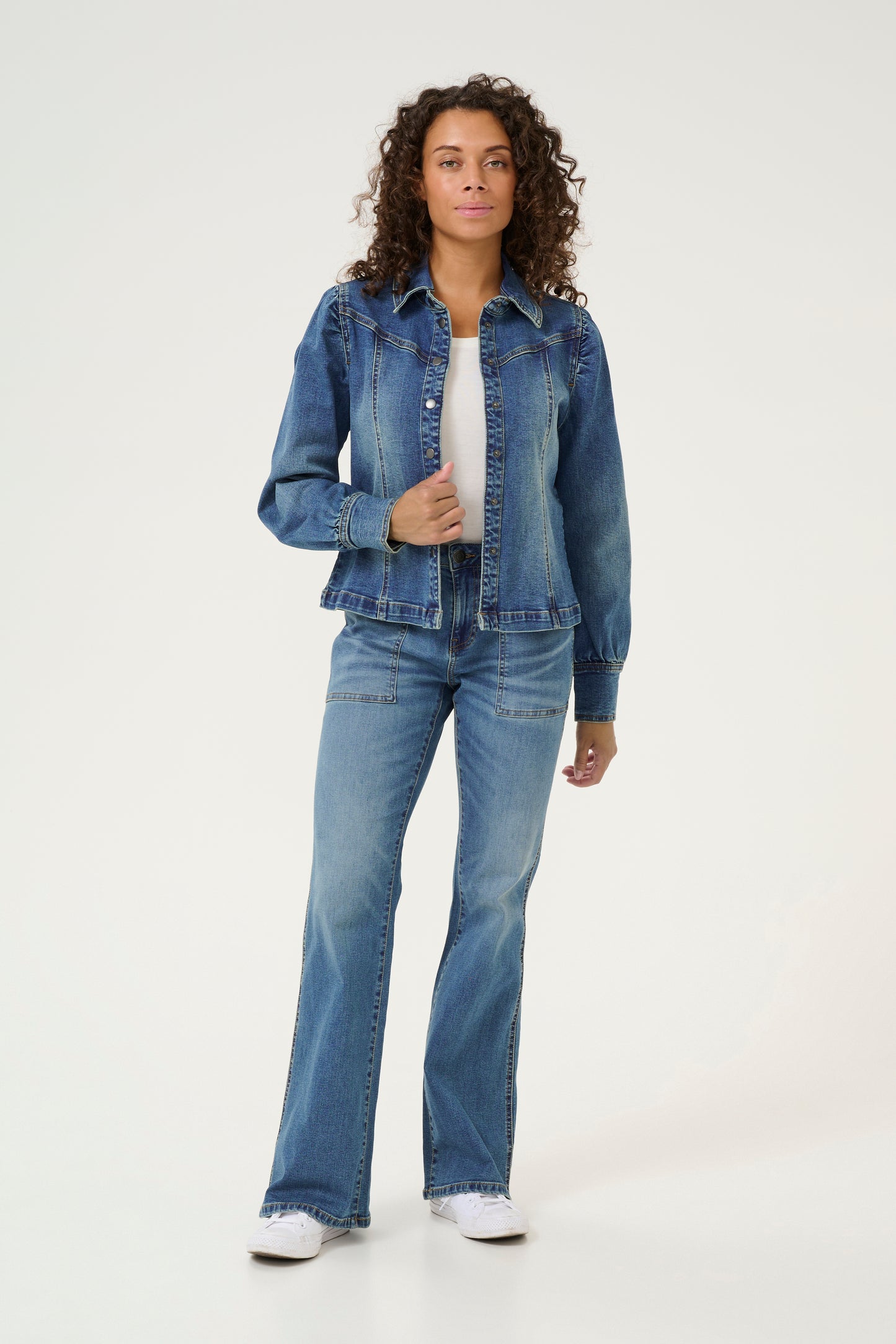 CULTURE HAILEY AMI SHIRT IN MEDIUM VINTAGE BLUE WASH