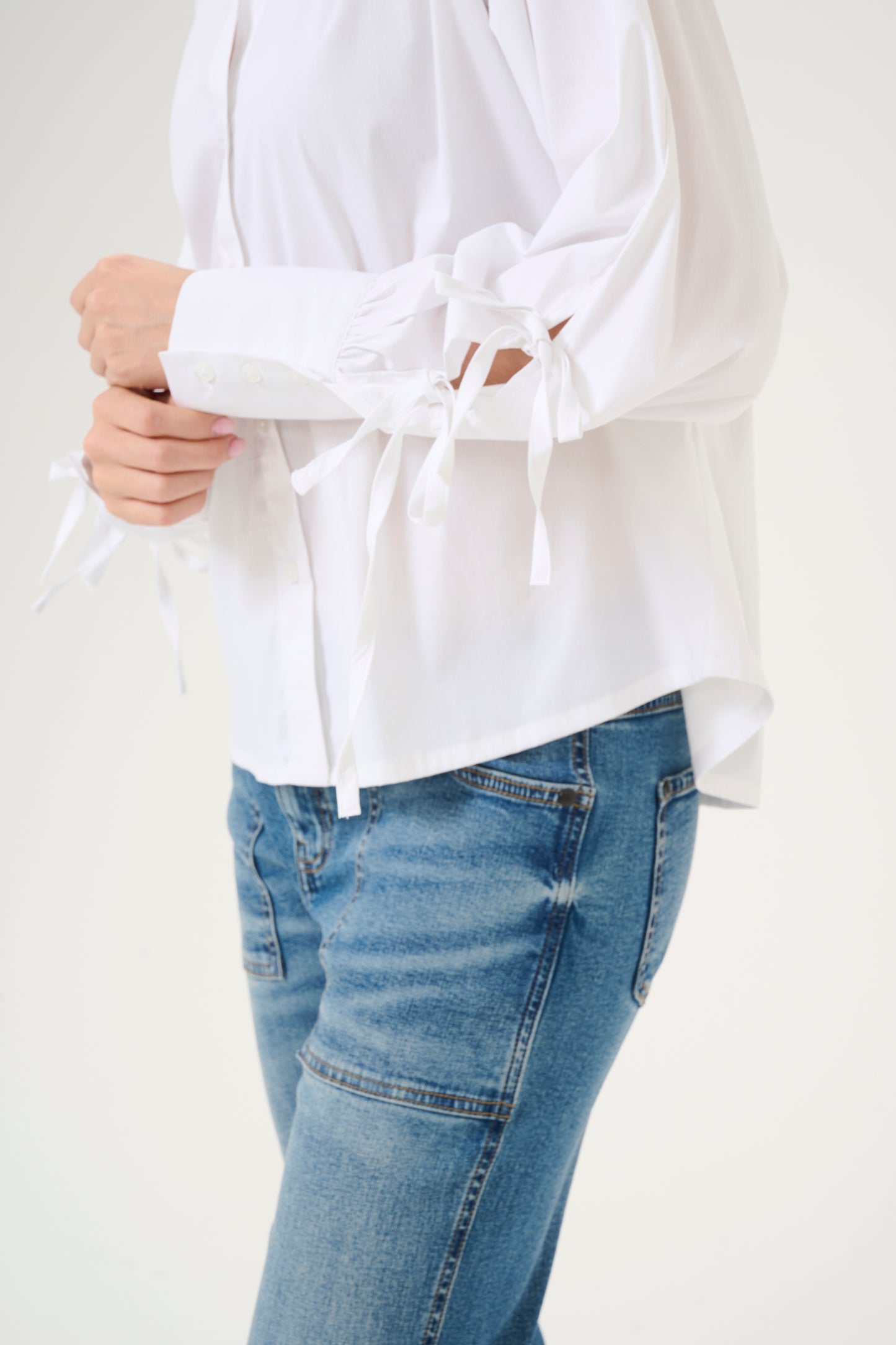 CULTURE AGNETHA CELESTE SHIRT IN SPRING GARDENIA
