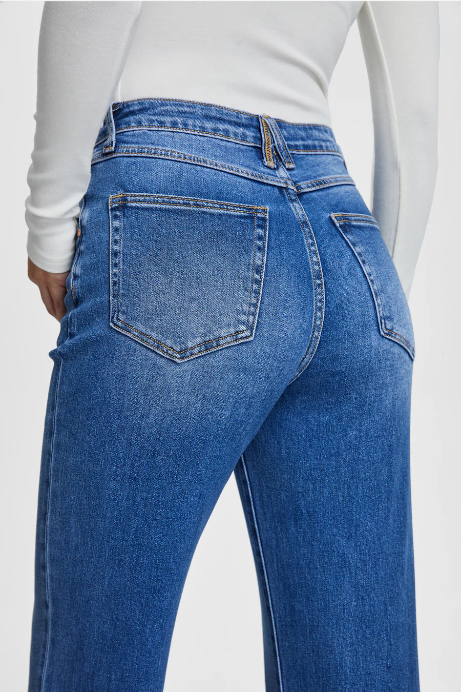 BAYEAS HIGH WAIST WIDE STRAIGHT LEG DENIM JEANS IN MEDIUM BLUE