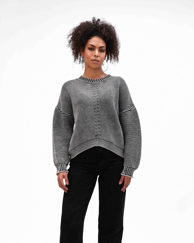 FASHION CONCEPTS BLACK KNIT SWEATER