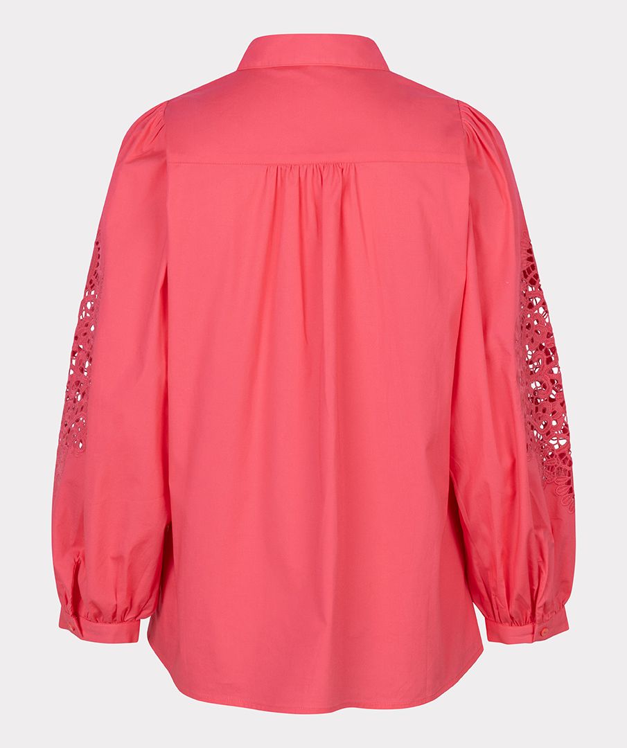 ESQUALO LACE SLEEVE BLOUSE IN STRAWBERRY