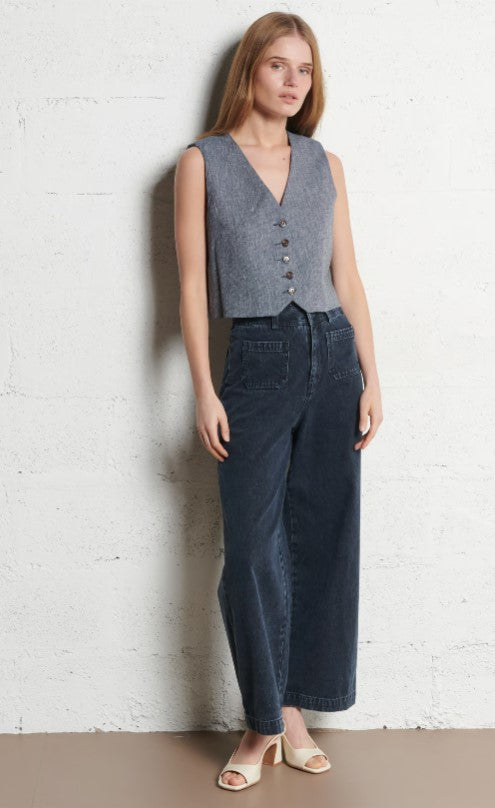 THE KORNER LINEN VEST IN NAVY PATTERN