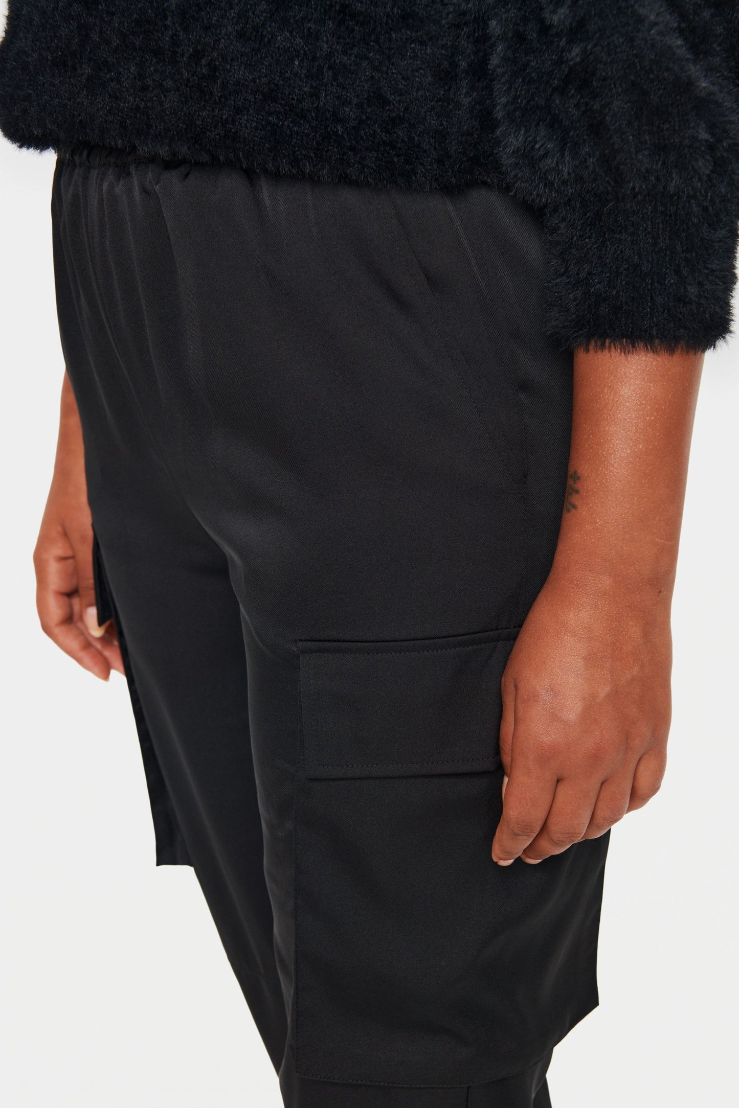 SAINT TROPEZ BIANCA TROUSERS IN BLACK