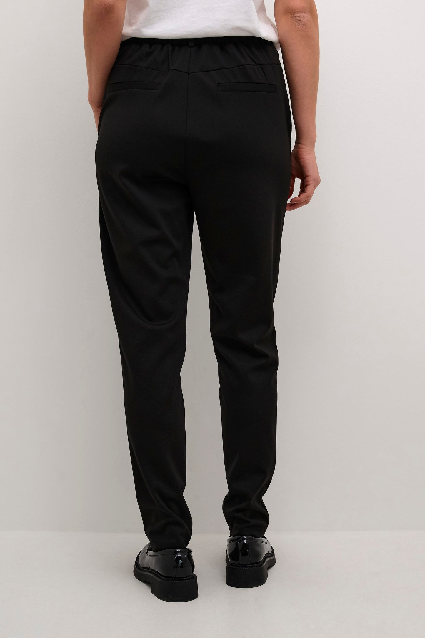 KAFFE JENNY TROUSERS IN DEEP BLACK