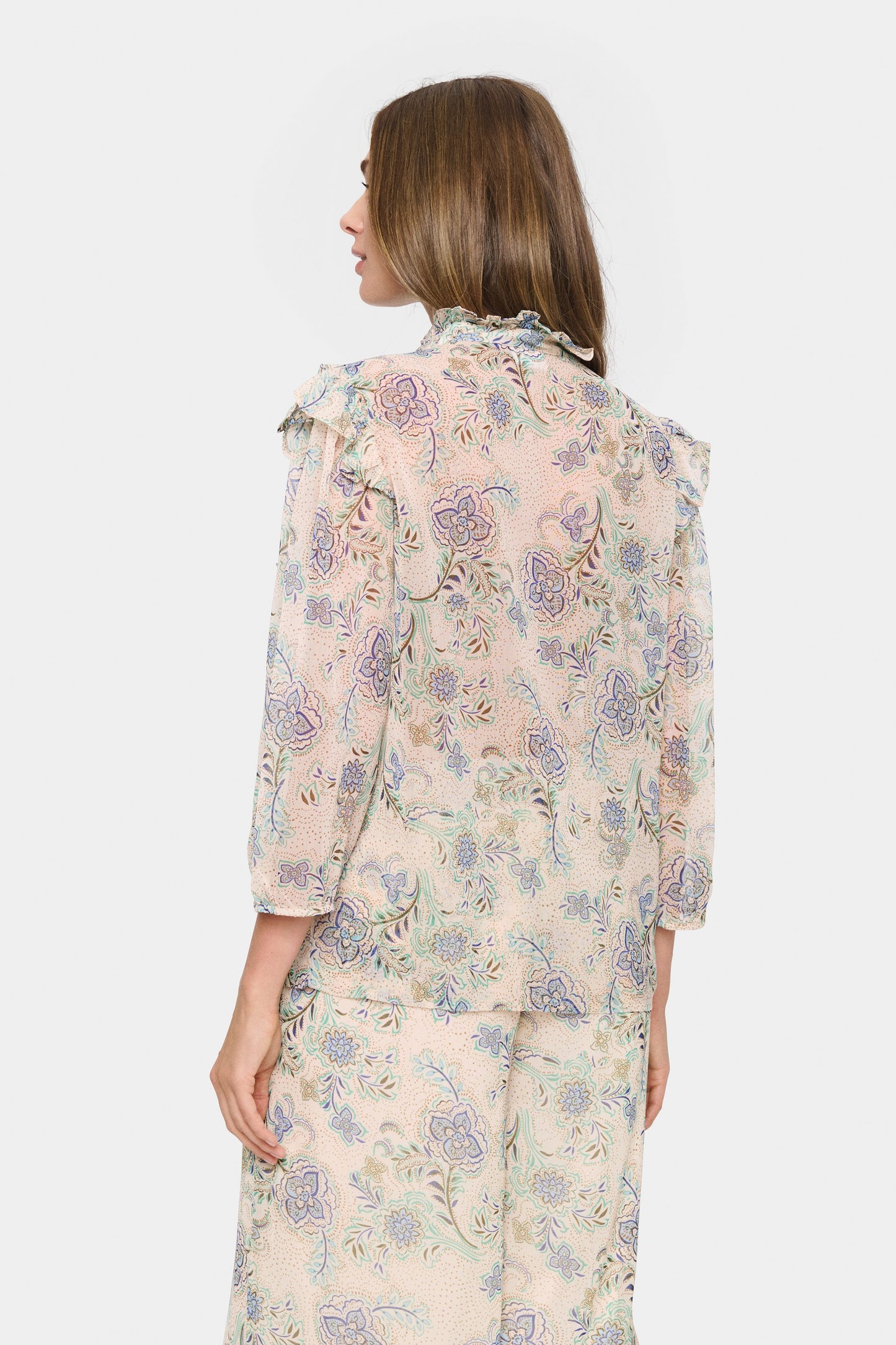 SAINT TROPEZ CREME VINTAGE PAISLEY DOJA BLOUSE