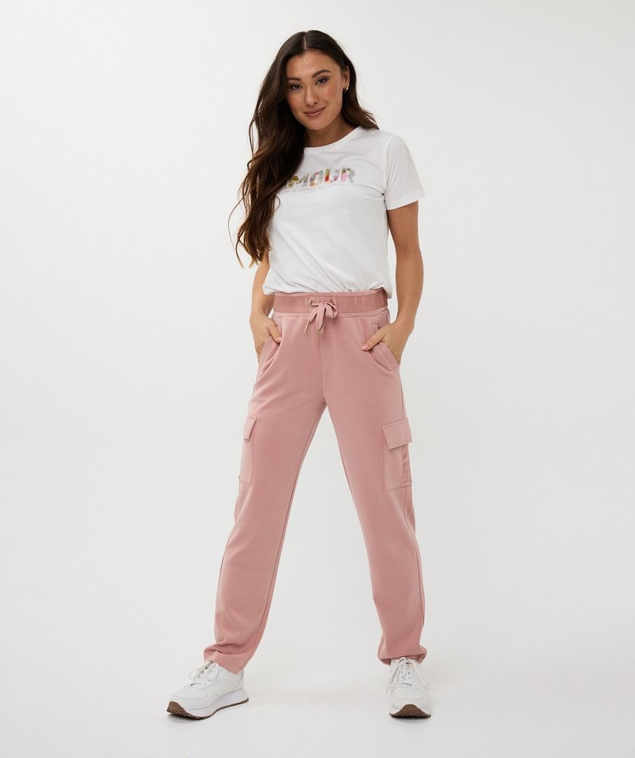 ESQUALO PATCHED PRINT AMOUR T-SHIRT IN OFF WHITE