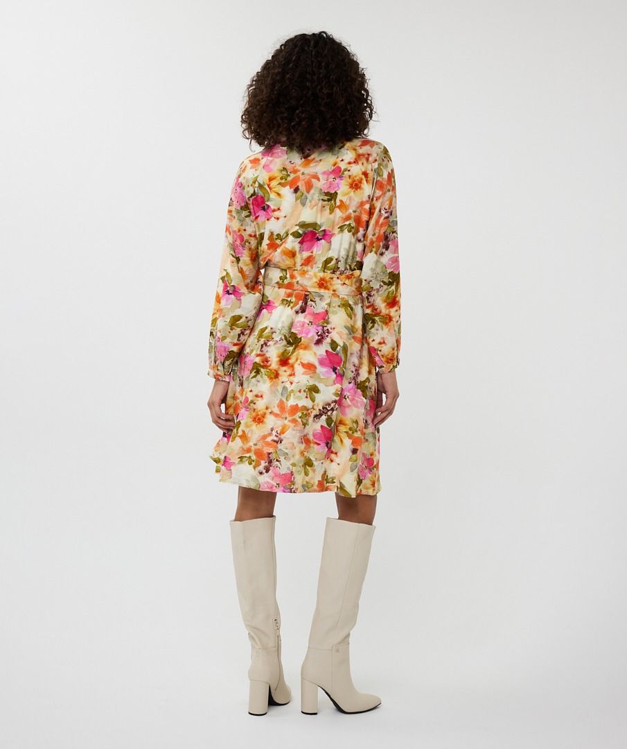 ESQUALO DRESS RAGLAN IN FLORAL GARDEN PRINT