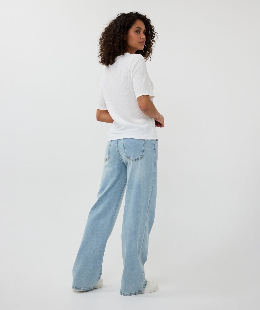 ESQUALO TOP KNOT STRUCTURED CREW NECK IN OFF WHITE