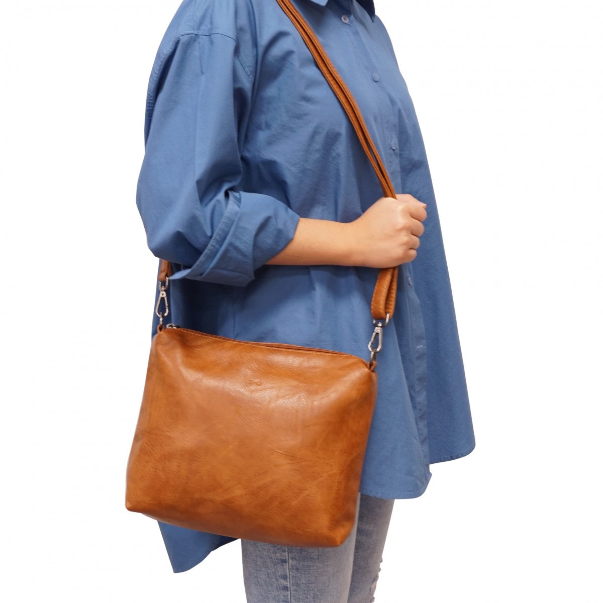 S-Q BROOKE 2-IN-1 REVERSIBLE TOTE IN CAMEL/COCONUT MILK