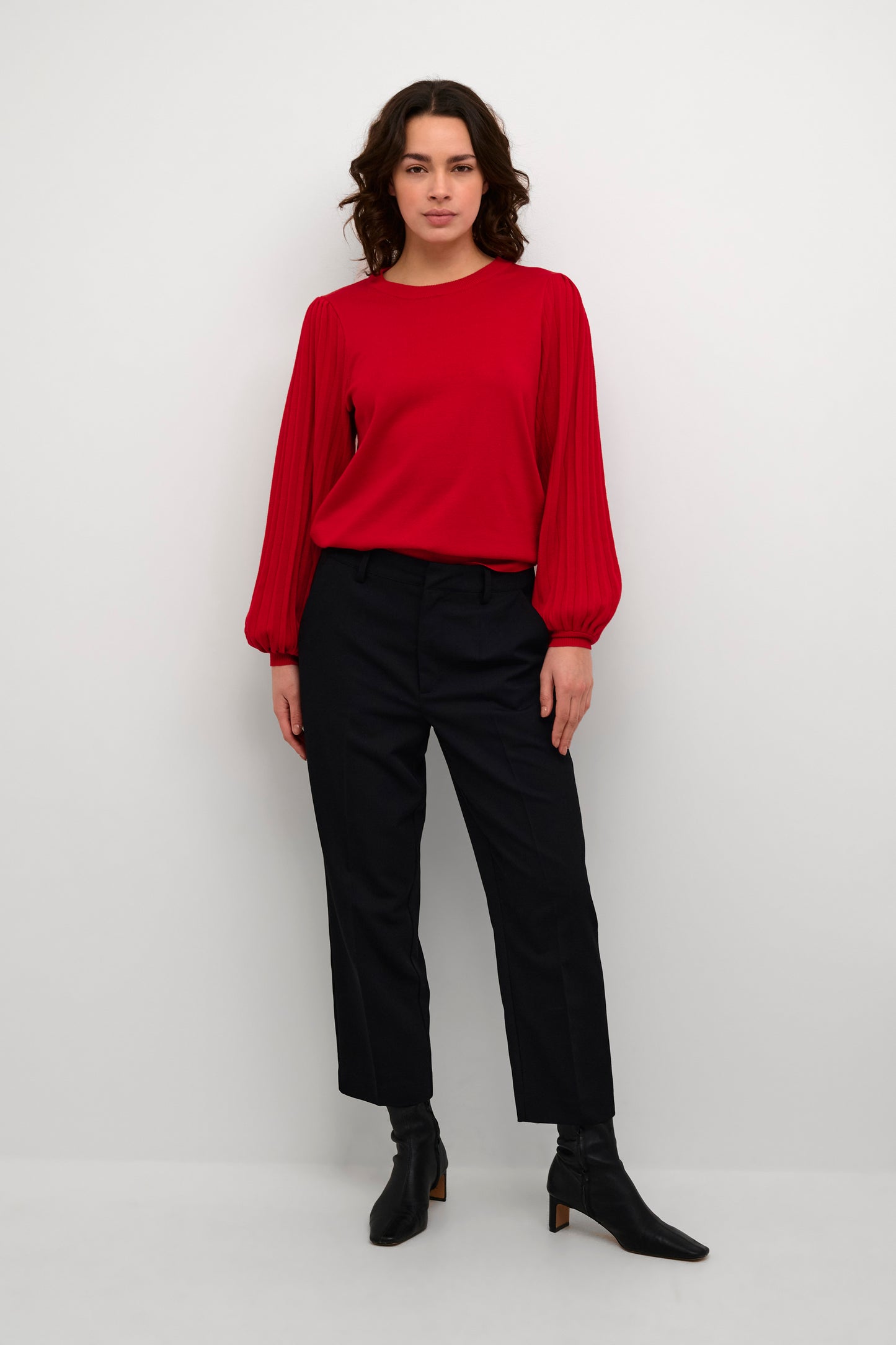 KAFFE LONE HAUTE RED KNIT PULLOVER