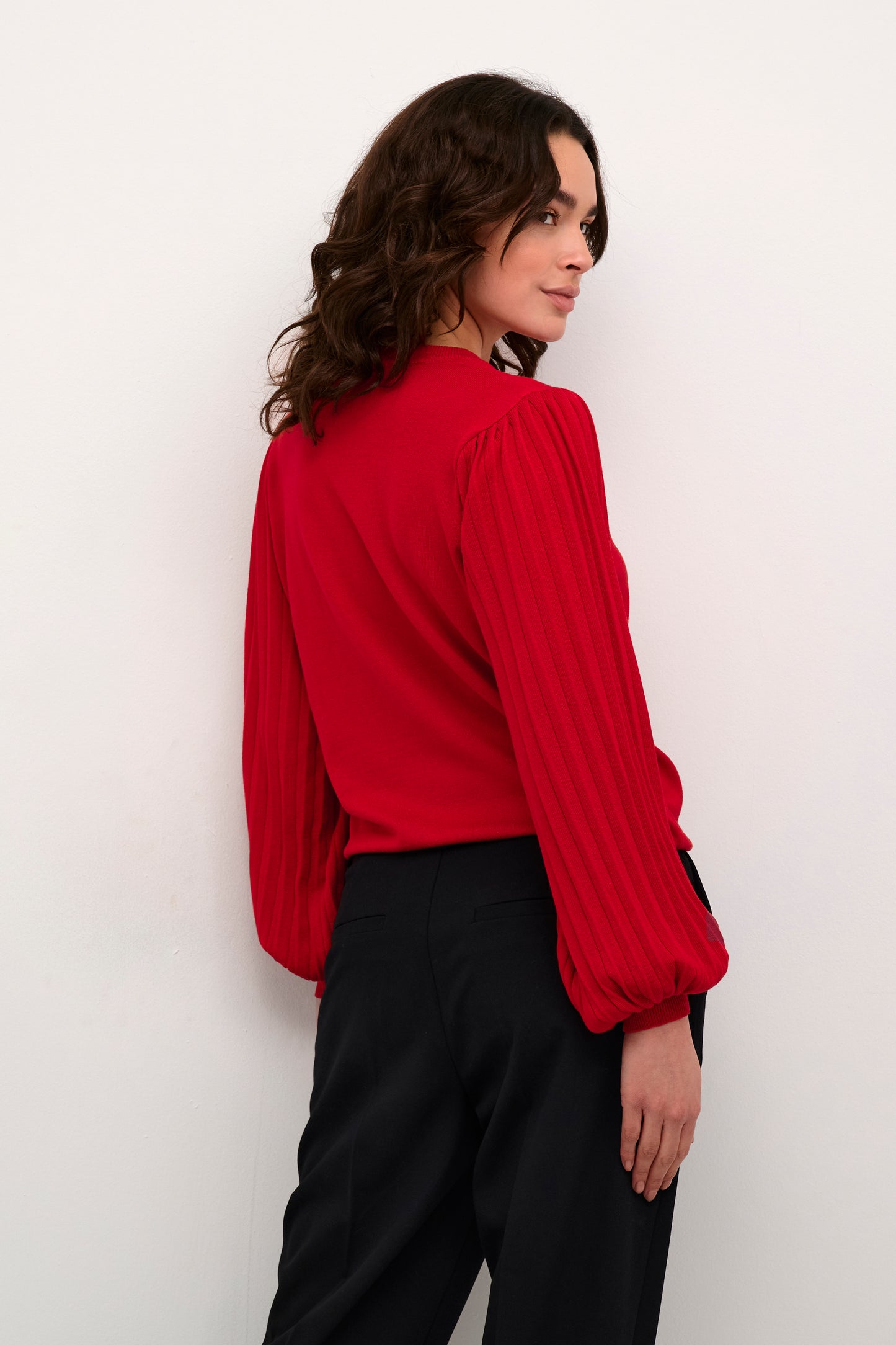 KAFFE LONE HAUTE RED KNIT PULLOVER