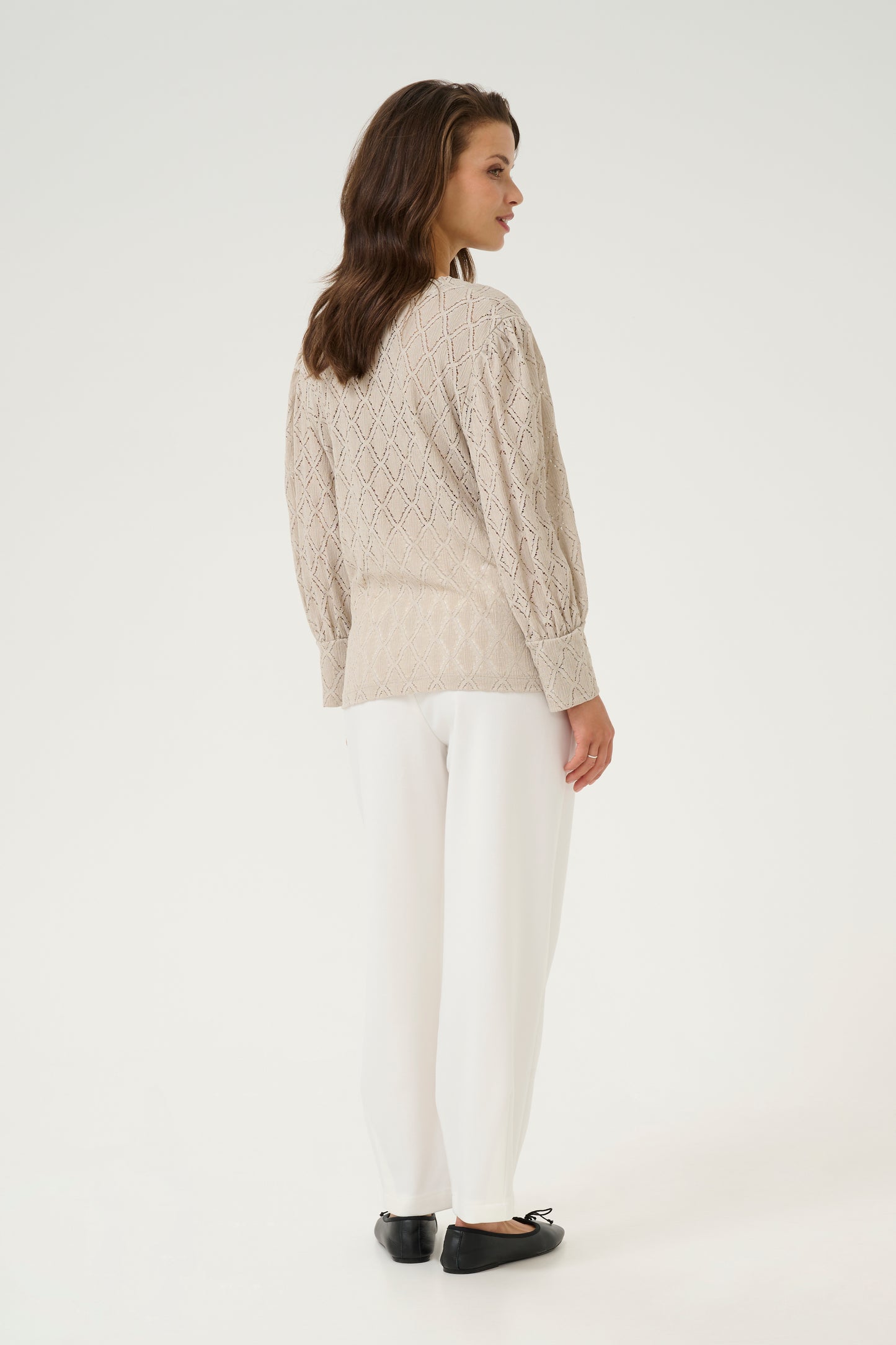 KAFFE TIO LACE BLOUSE IN FEATHER GREY