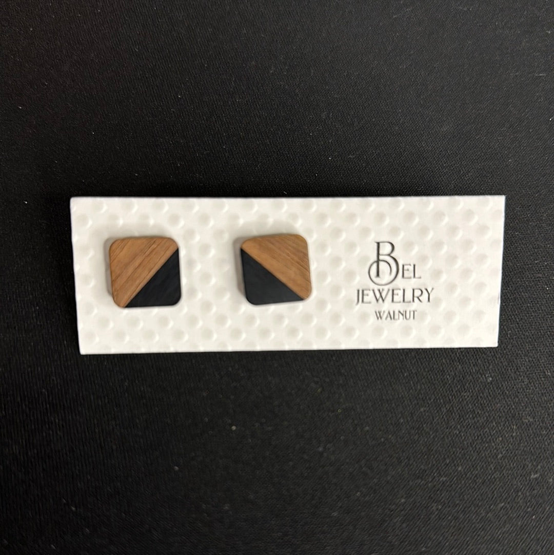 BEL JEWLERY WALNUT AND RESIN SQUARE STUD EARRINGS