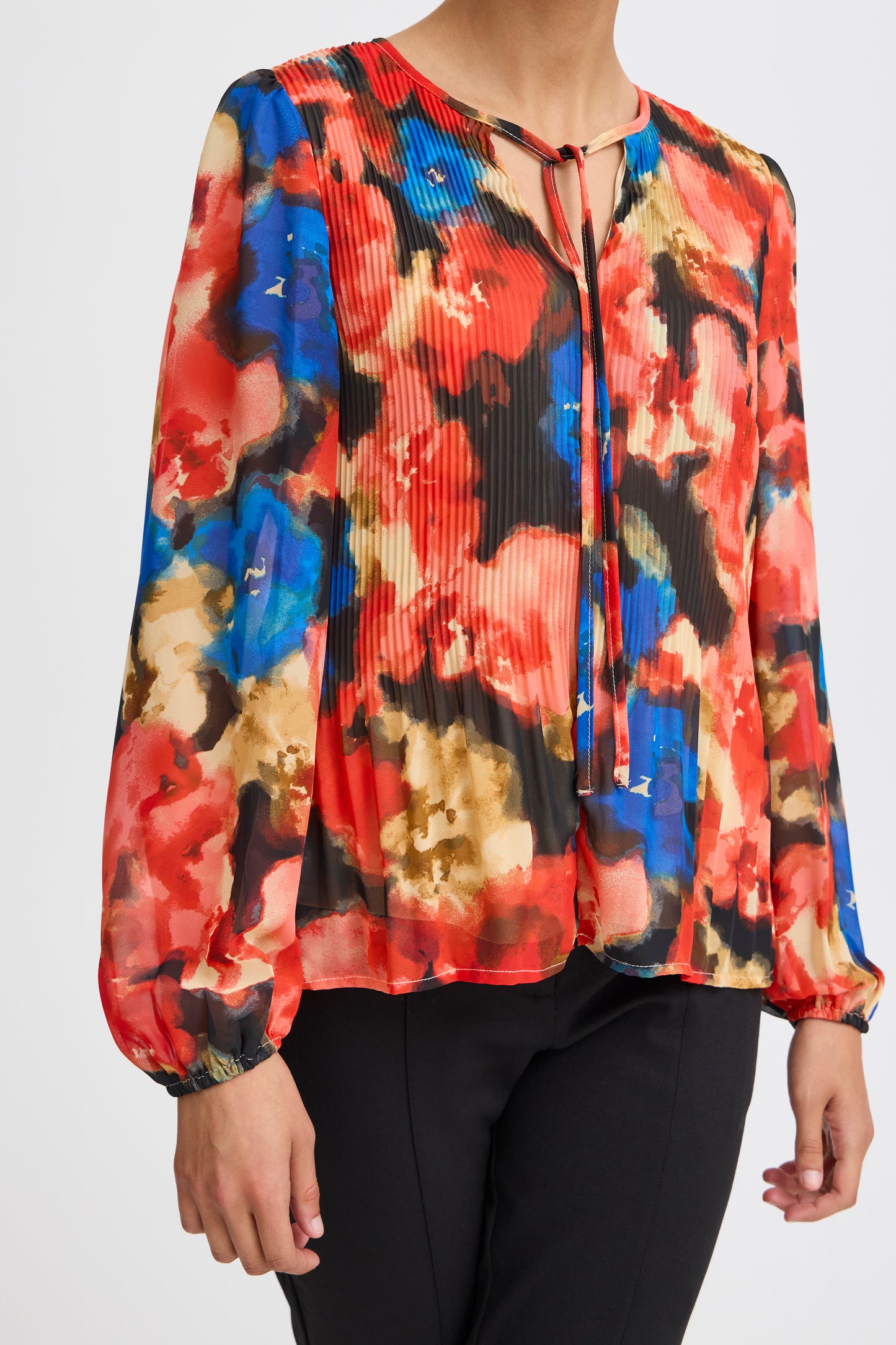 ICHI NEALLY MULTI FLOWER BLOUSE