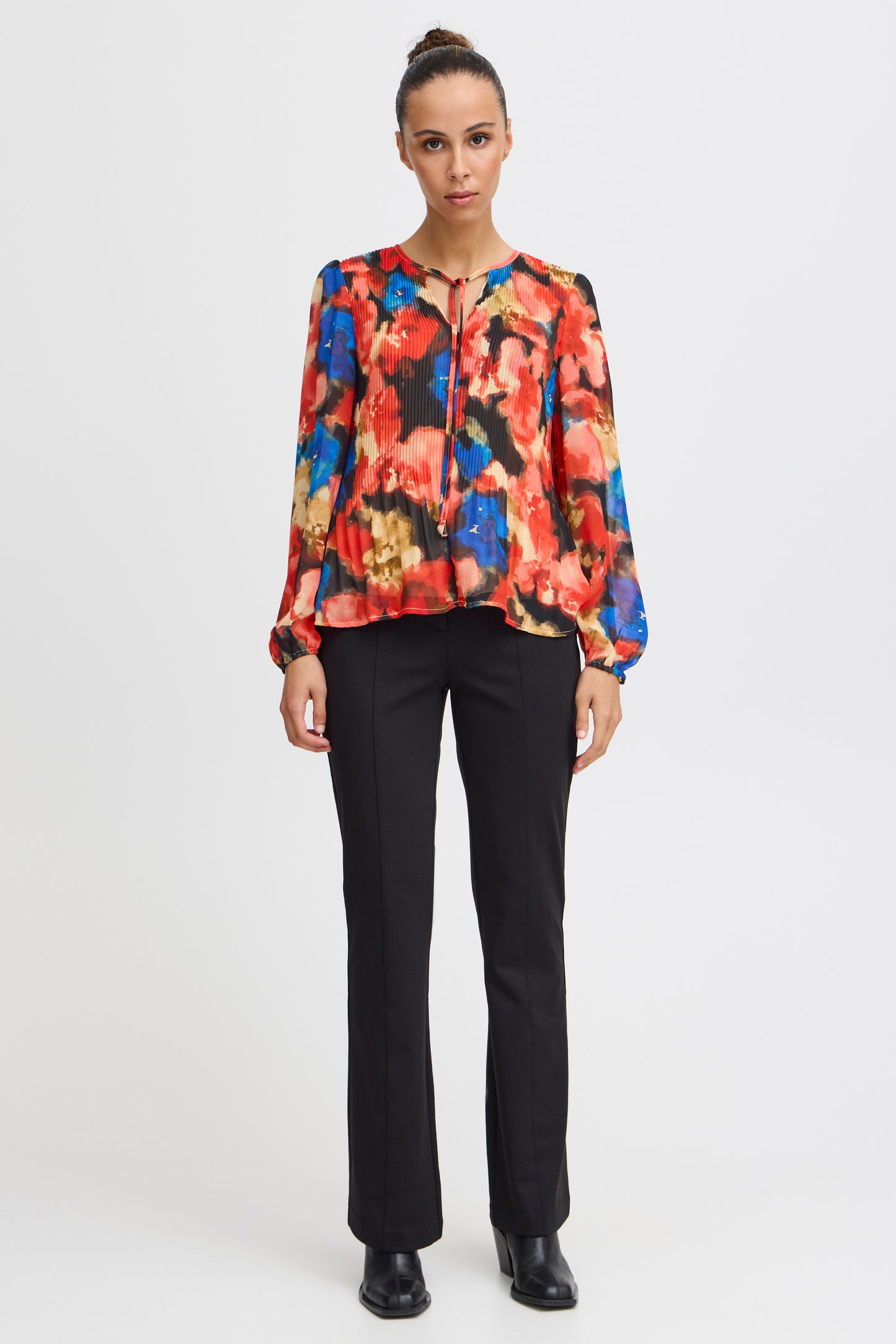 ICHI NEALLY MULTI FLOWER BLOUSE