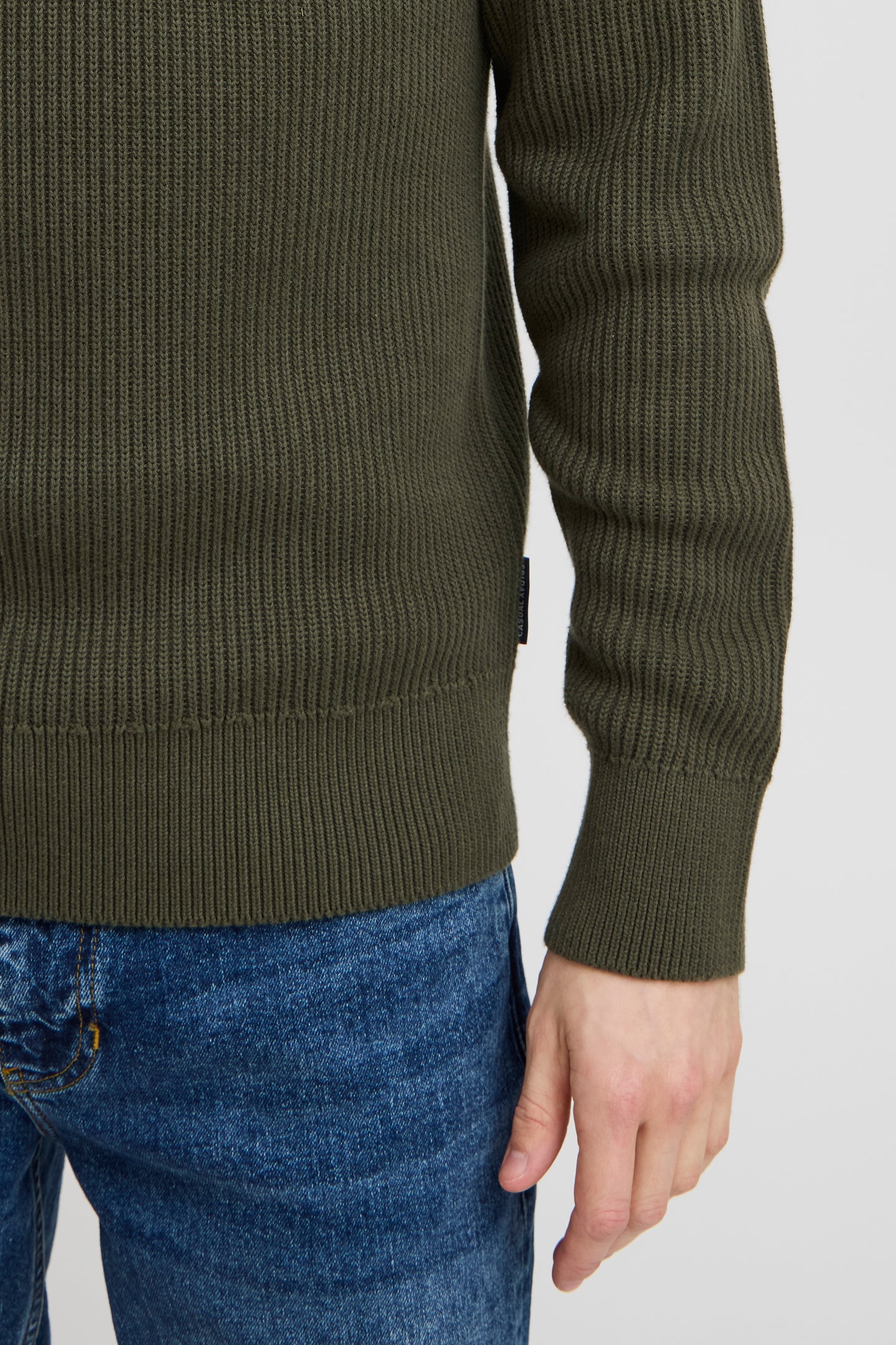 CASUAL FRIDAY MEN'S KRISTIAN RIBBED HIGH NECK KNIT SWEATER IN DEEP DEPTHS
