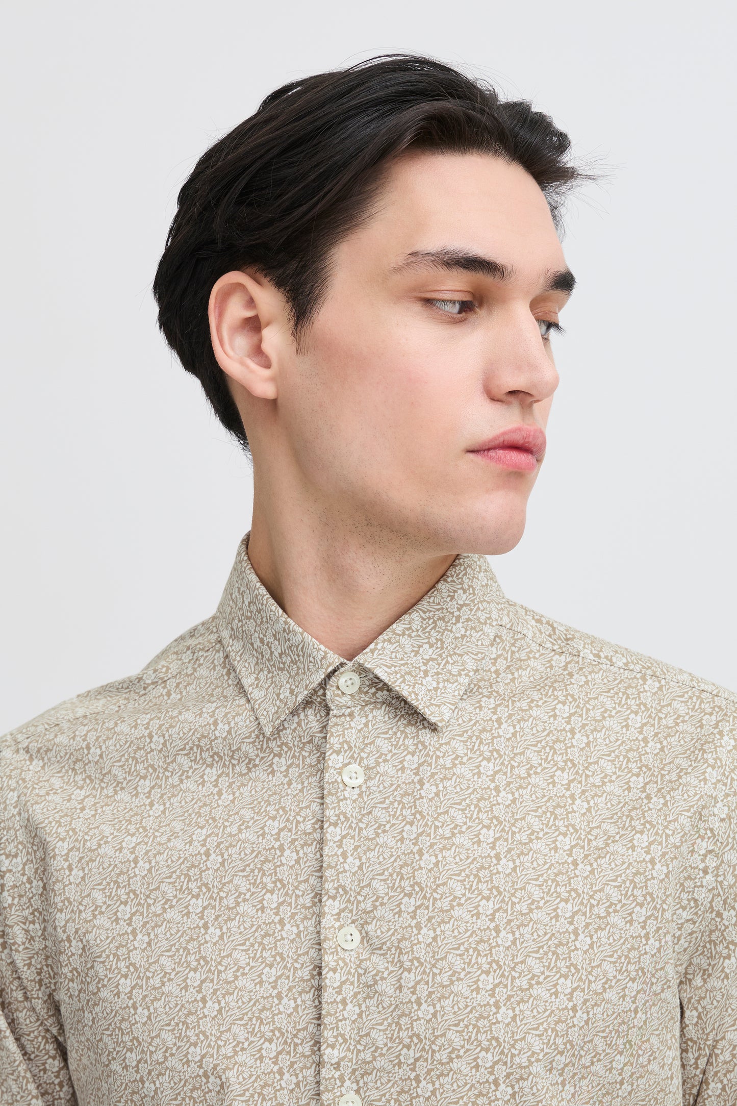 CASUAL FRIDAY MEN'S JEREMY LONG SLEEVE FLOWER SHIRT IN TREE HOUSE