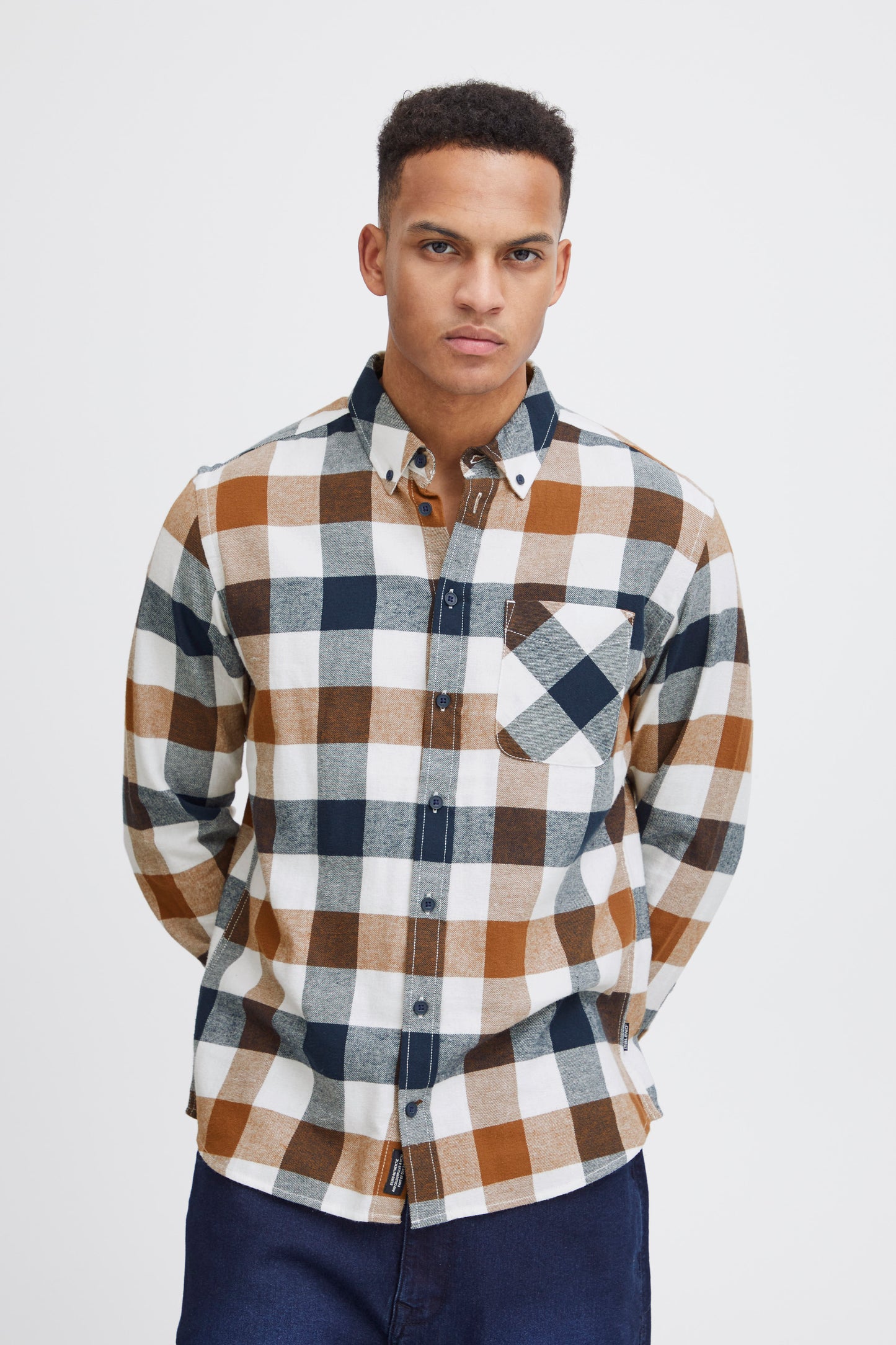 BLEND BUTTON UP PLAID DRESS BLUES SHIRT