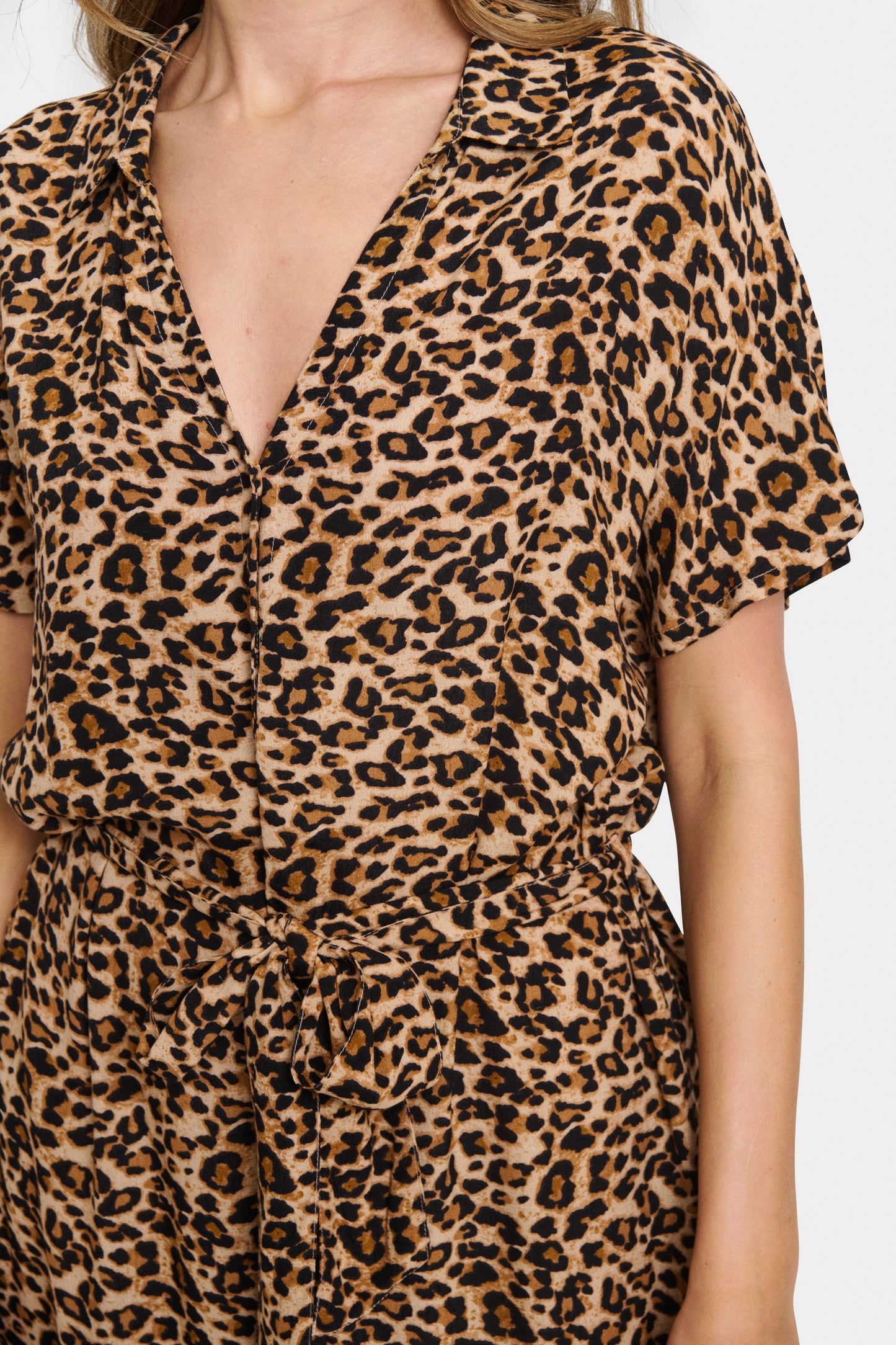 SAINT TROPEZ BLACK LEOPARD BLANCA DRESS