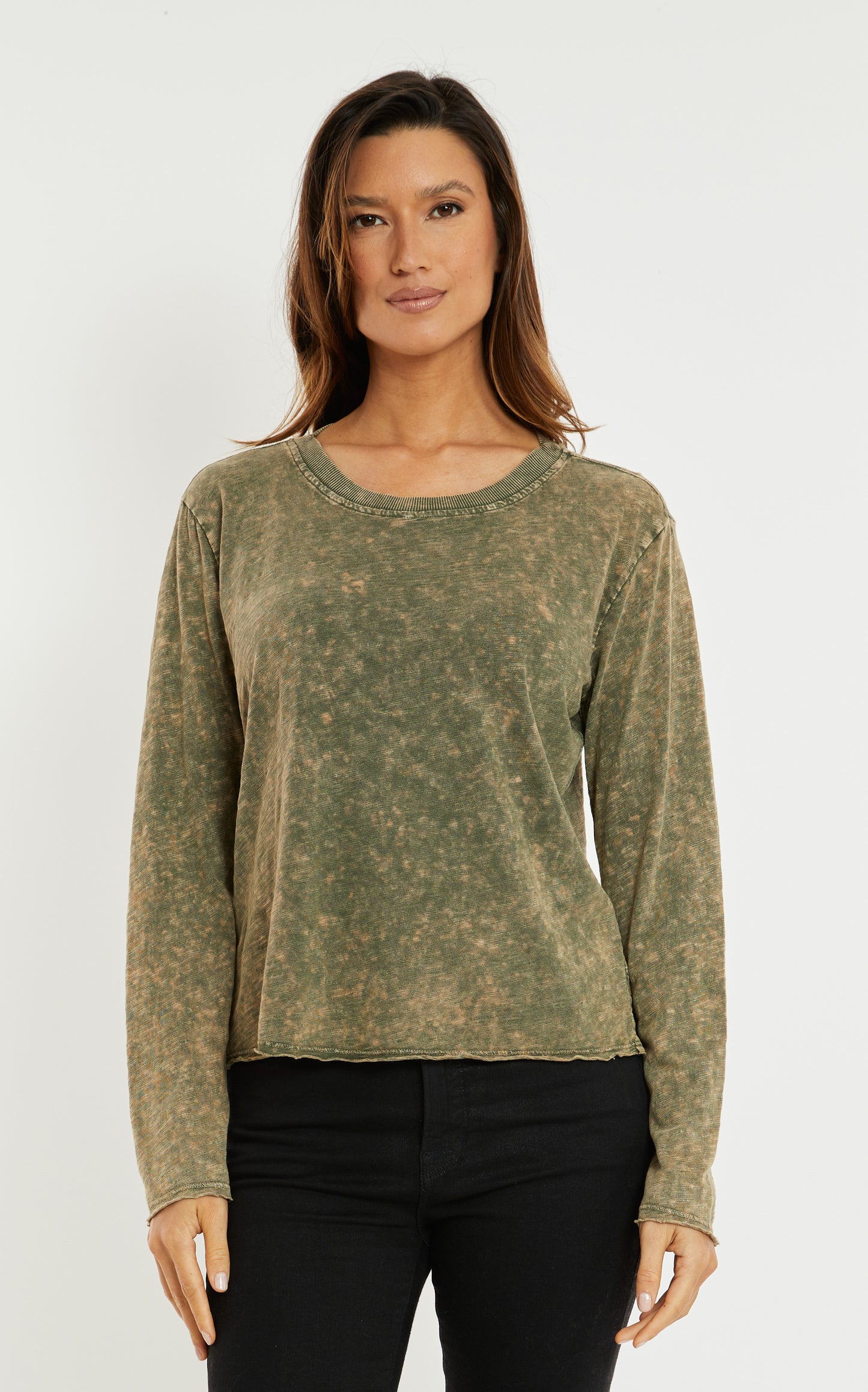 MODODOC TRUE OLIVE CROPPED BOXY TEE