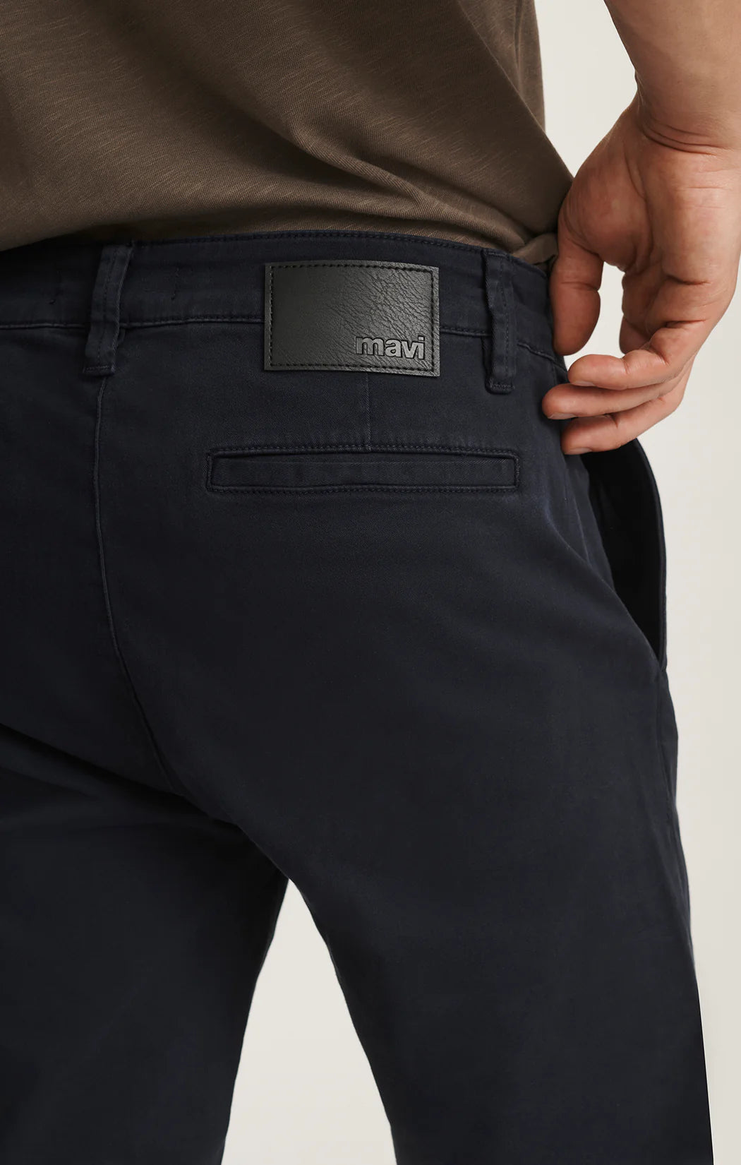 MAVI MEN'S MILTON SLIM STRAIGHT CHINO CASUAL TWILL PANTS