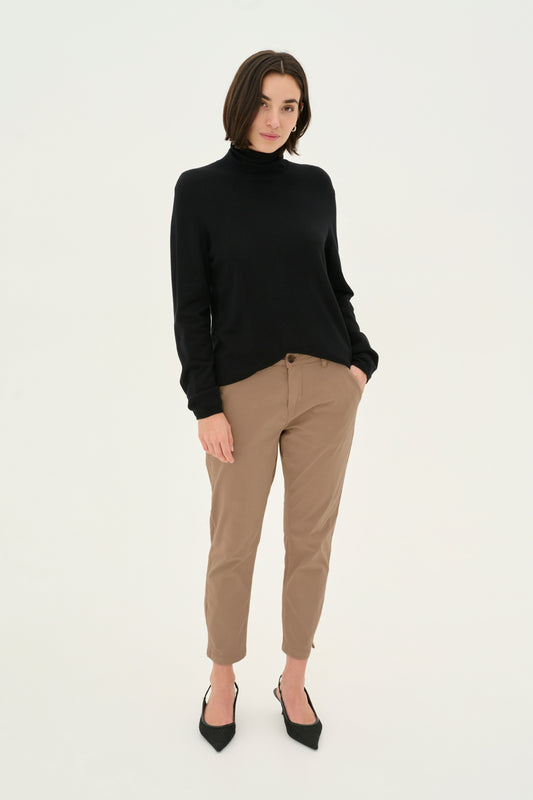 CULTURE BRITE CROPPED PANTS IN DUNE