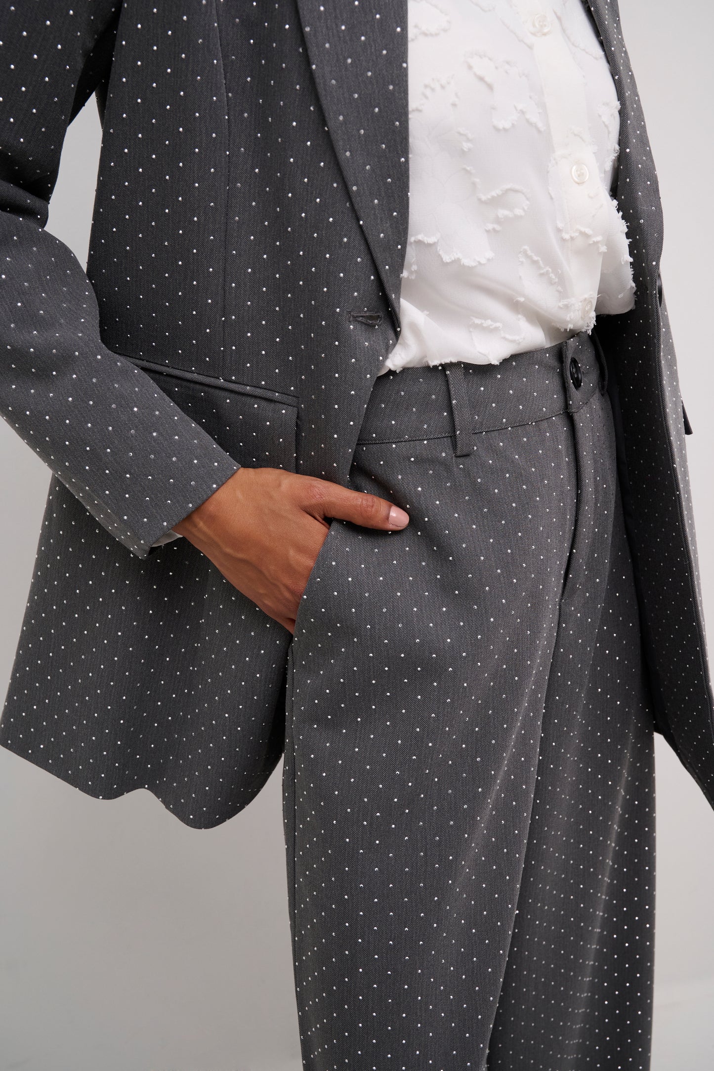 CULTURE ANNLISE STUDDED PANTS GREY WITH SILVER ACCENTS