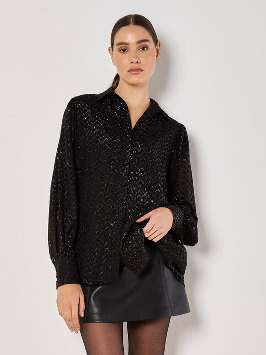 APRICOT CHEVRON SHIMMER JACQUARD VOLUME SLEEVE SHIRT IN BLACK