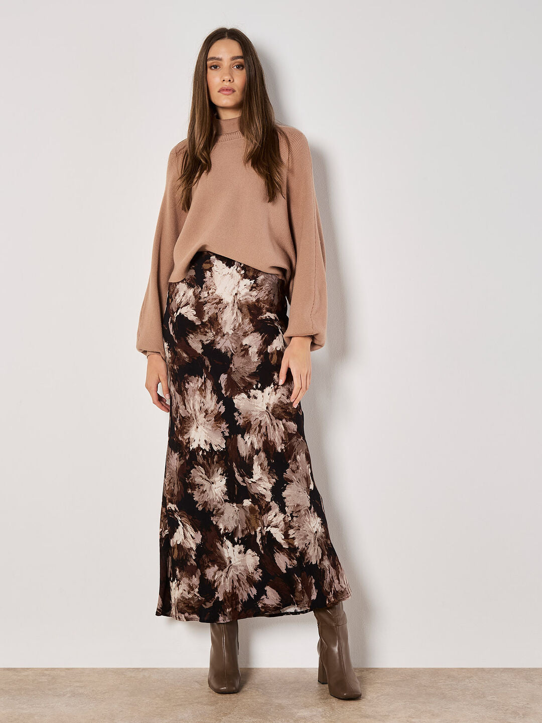 APRICOT PAINTERLY FLORAL SLIP MAXI SKIRT IN GREYS
