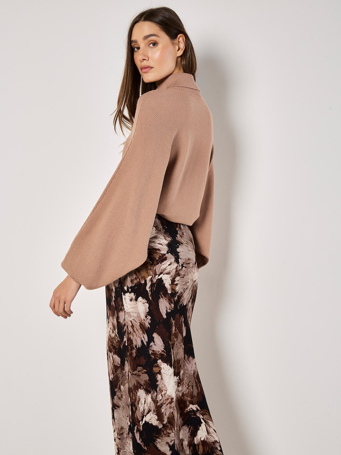 APRICOT PAINTERLY FLORAL SLIP MAXI SKIRT IN GREYS