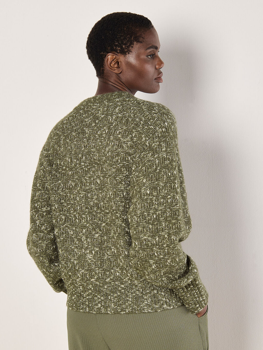 APRICOT FLECKED KNIT CHUNKY SWEATER IN KHAKI