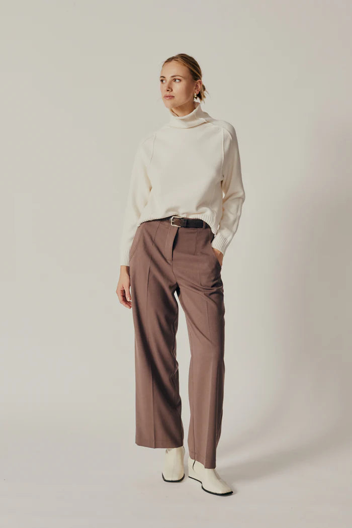 DELUC ECRU MONARDA TURTLENECK SWEATER