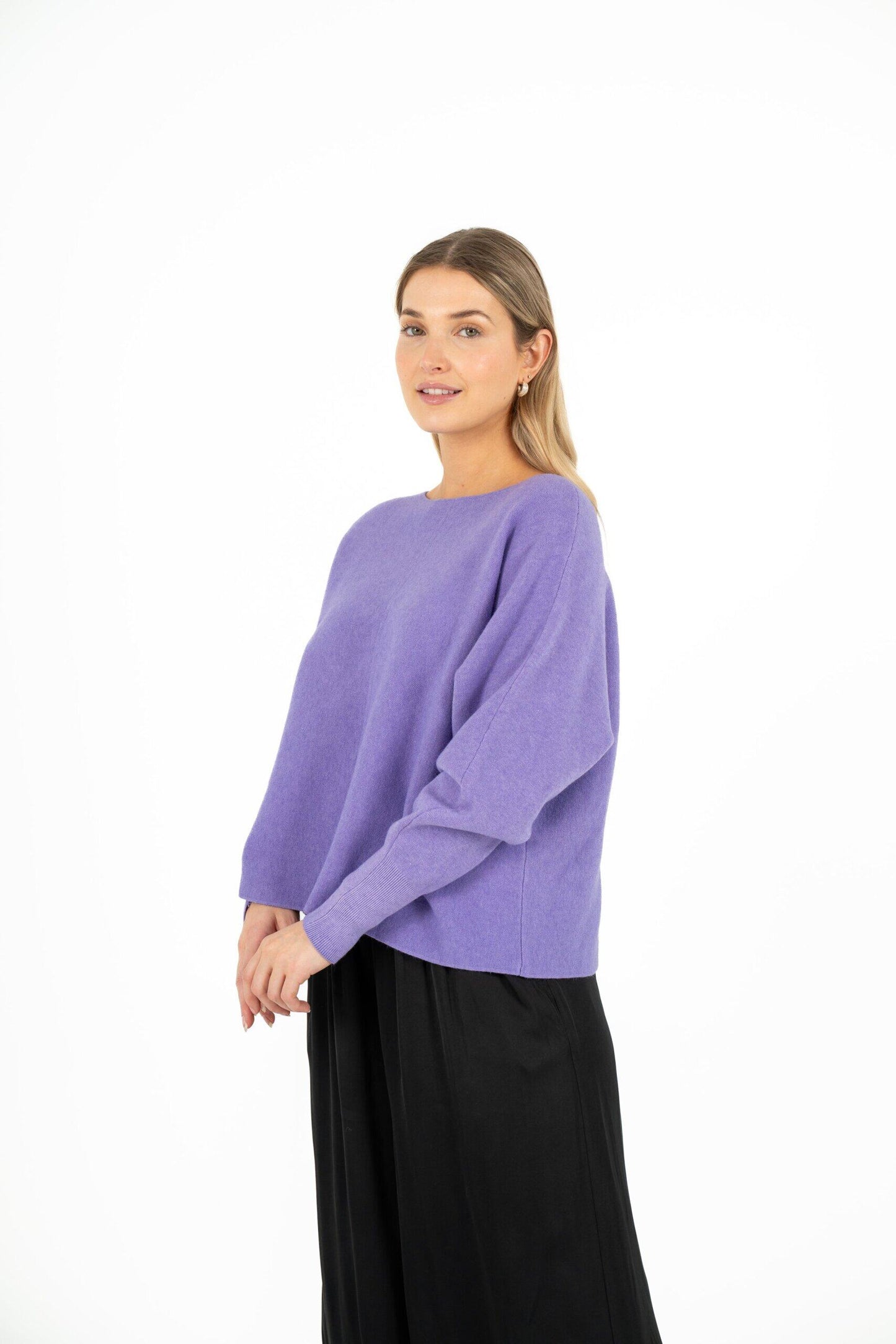 M MADE IN ITALY AMETHYST ORCHID KNIT SWEATER