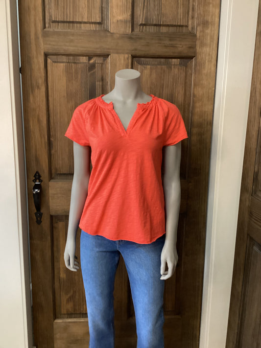 MODODOC FIERY TANGERINI SHORT SLEEVE RUFFLE HENLEY SWING TOP